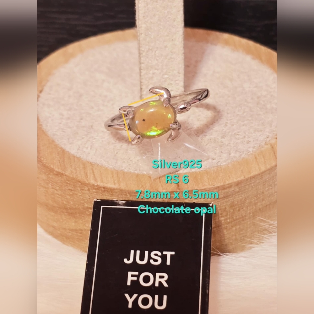 Cute turtle design ring with natural Jade in sterling silver setting, si…